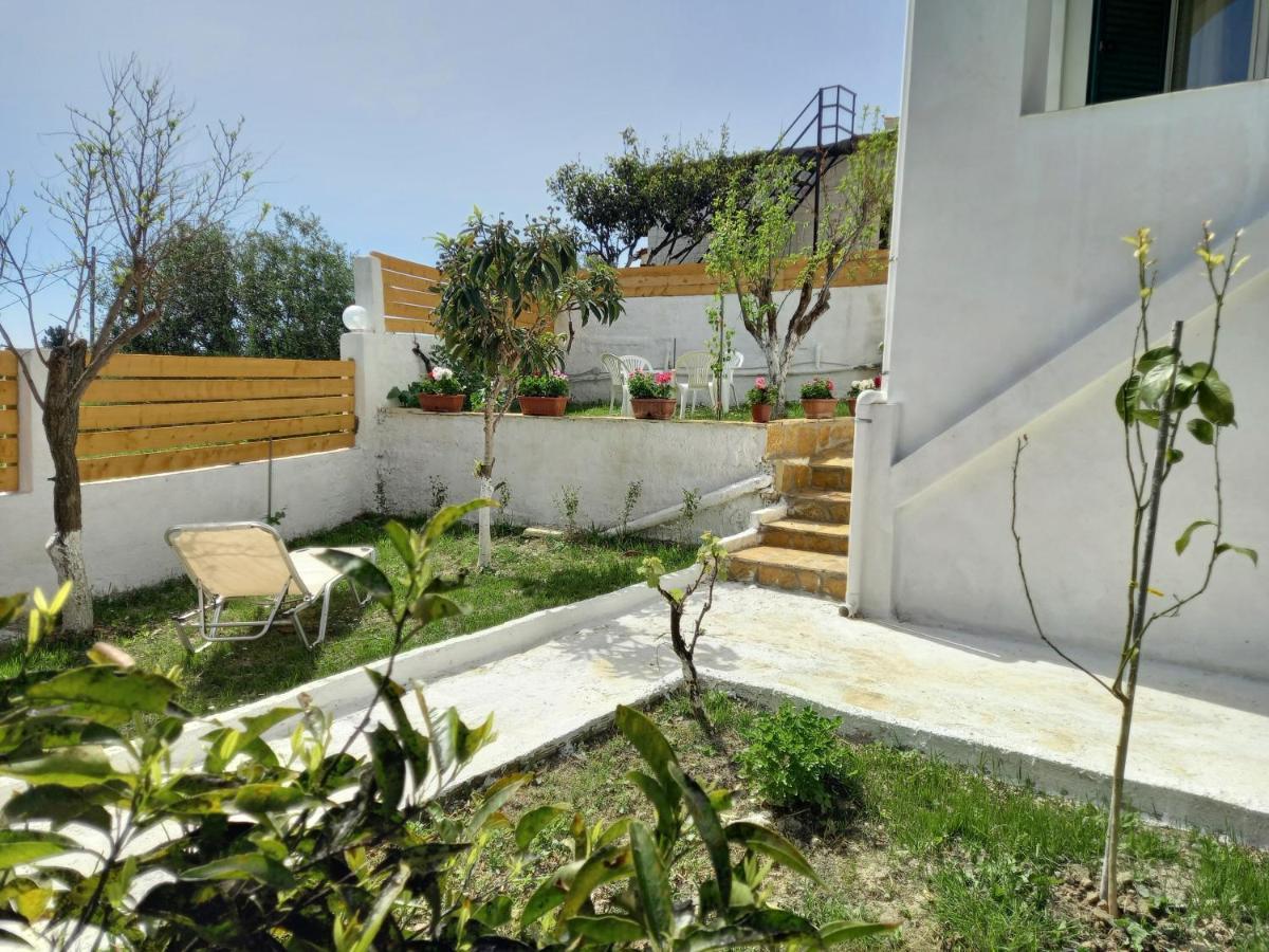Villa Theo Marathiás Esterno foto